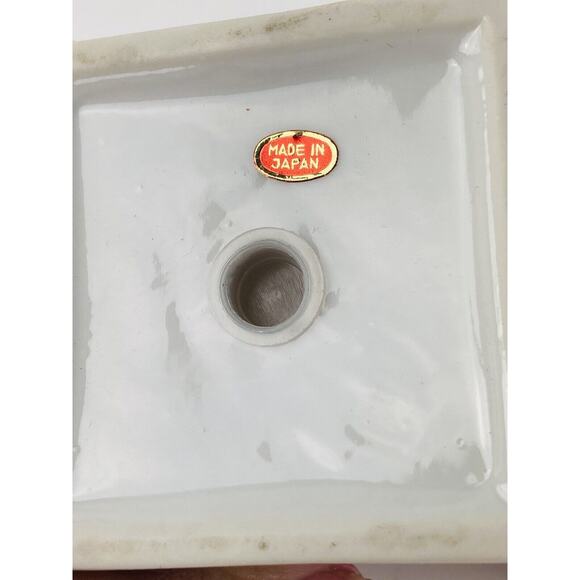 Large Dice Salt Pepper Shaker Set Made In Japan Red Dots Statement Piece Casino - Picture 5 of 10